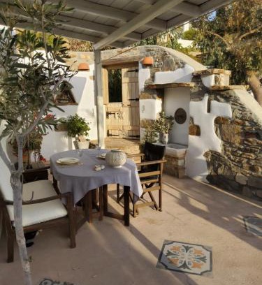Paros Casa | Romantic sunset cycladic house in Sotires