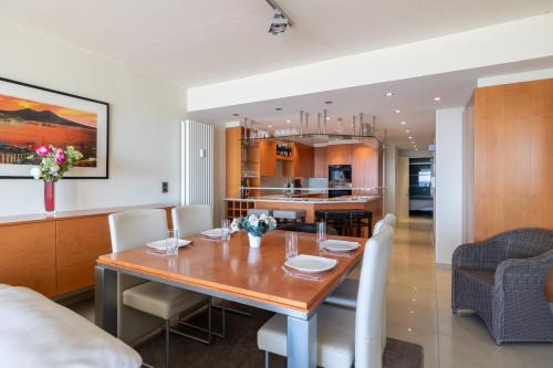 Ostend Apartamento | "Romantica" - Luxury Apartment with infrared cabin and Seaview T72