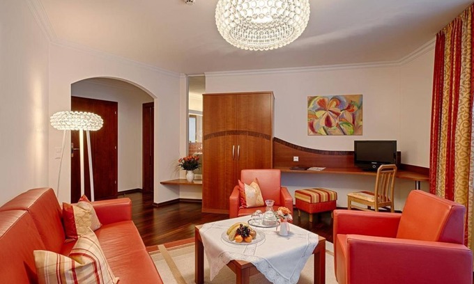 Bad Kleinkirchheim Casa | Romantik Suite 65 m² - Thermenwelt Hotel Pulverer