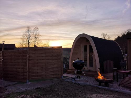 Hohenberg a.d.Eger Otro | Romantischer POD - Gegen Aufpreis mit Hot Tub - Whirlpool & Sauna