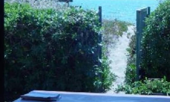 Lido dei Pini Villa | Roma, casa en el mar con jardín, en la duna de arena a 40 km de Roma