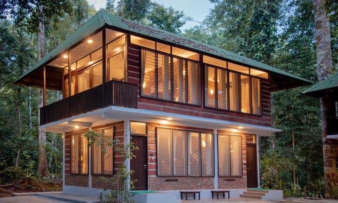 Sembrong Cabina | Rompin Rainforest Lodge