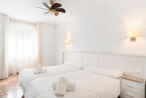 Angustias - Chana - Encina Apartamento | Ronda Suites 193 junto a hospitales y cerca centro con Parking Gratis