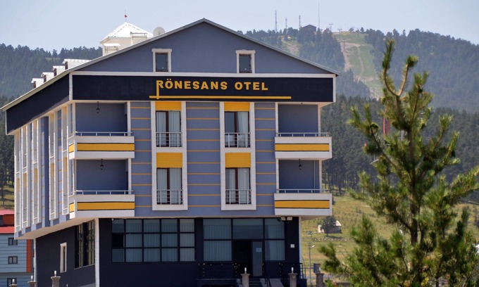 Sarikamis Apartamento | Ronesans Hotel