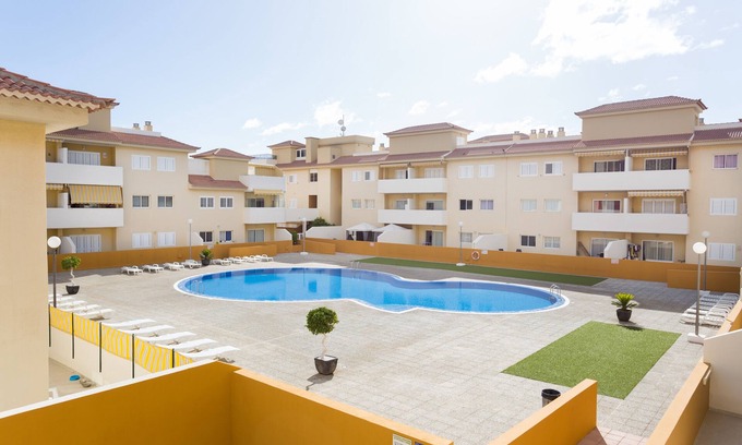 Puerto de Guimar Apartamento | ROOF TERRACE WITH POOL NEAR BEACH