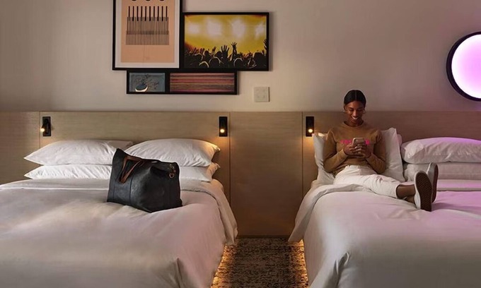 Downtown Atlanta Hotel | Rooftop Bar Onsite! Skyline View w/ Captivating Atmosphere! Parking Available!
