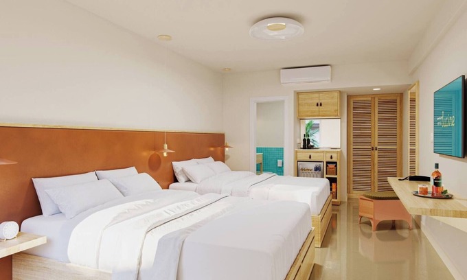 San Jacinto Hotel | Rooftop Lounge, Balcony & 2 Queens | Near Beach, Dining & Pier