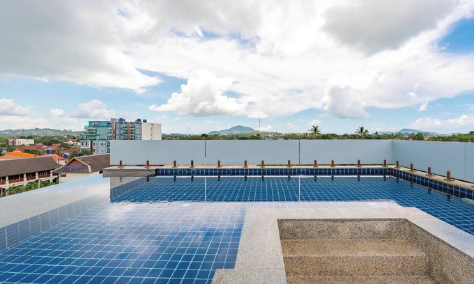 Nai Harn Apartamento | Rooftop Pool 5mins to NaiHarn Beach C187