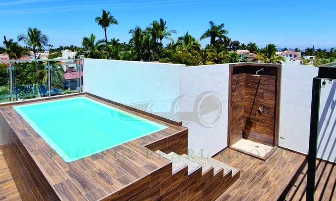 Las Gaviotas Apartamento | Rooftop Pool Private Apartment steps away The Golden Zoe
