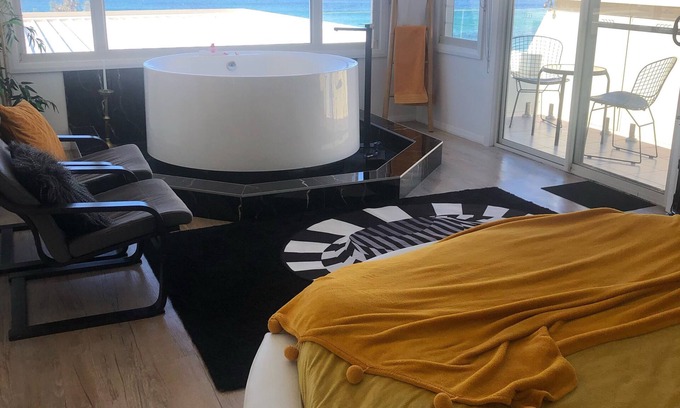 Mollymook Beach Apartamento | Suite de spa en la azotea Wavewatch