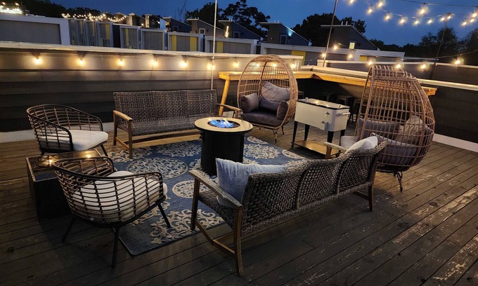 Talbot's Corner Casa | Rooftop Views Ping Pong Lounge Near Downtown Nashville