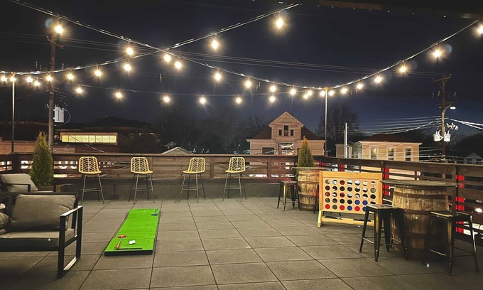 Cherokee Triangle Casa | Rooftop w/ 4 Suites @ Bungalou + Bourbon Bar + Gameyard