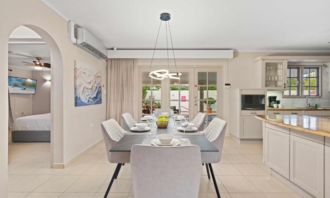 Sero Grandi Casa | Rooi Koochi 27D
