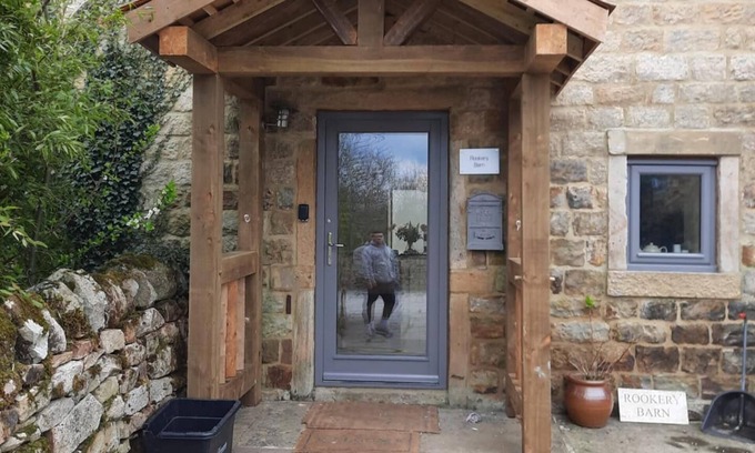 Ripley Casa | Rookery Barn in the Outskirts of Darley
