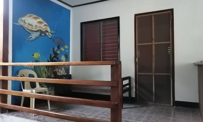 Port Barton Casa | Room#1 with Terrace 5 min walk to the Beach and to the Town center.