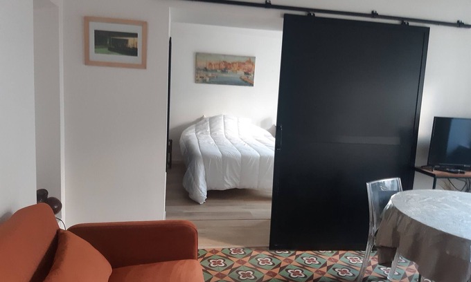 Vedene Apartamento | ROOM 10 MNS AVIGNON 30 M2, AIR-CONDITIONED INDEPENDENT ENTRANCE PRIVATE PARKING