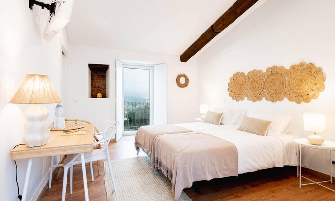 Fortios Apartamento | Room '2' with Shared Pool