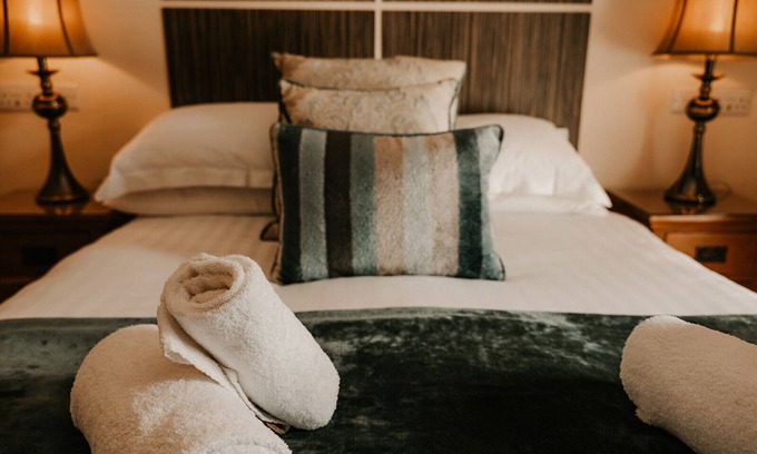 Torver Cama Y Desayuno | Habitacion Doble-Estándar-Baño con ducha