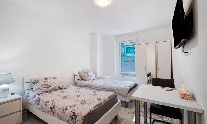Gemarkung Tailfingen Apartamento | Room '3' with Shared Terrace and Wi-Fi