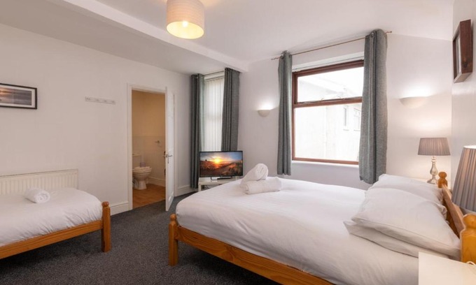 Rhosneigr Casa | Room 4 - Glan Neigr