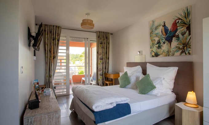 Saint-Francois Hotel | Habitation 7 "Le Palmier Royal"