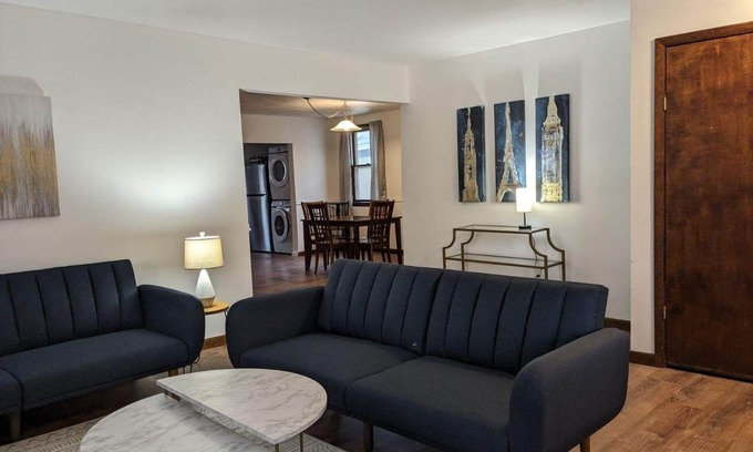 Seneca Falls Casa | Room for everyone in your group!