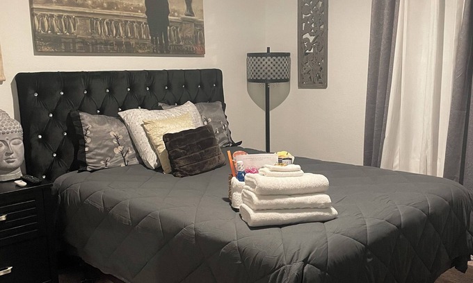 Southside Casa | Room for rent 1-bedroom in newly built home in beautiful San Antonio.