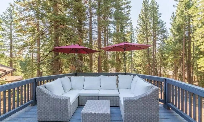 Carnelian Bay Chalet De Esquí | Room for the Whole Crew to Enjoy - Ski Bird's Paradise, 31 Night Minimum