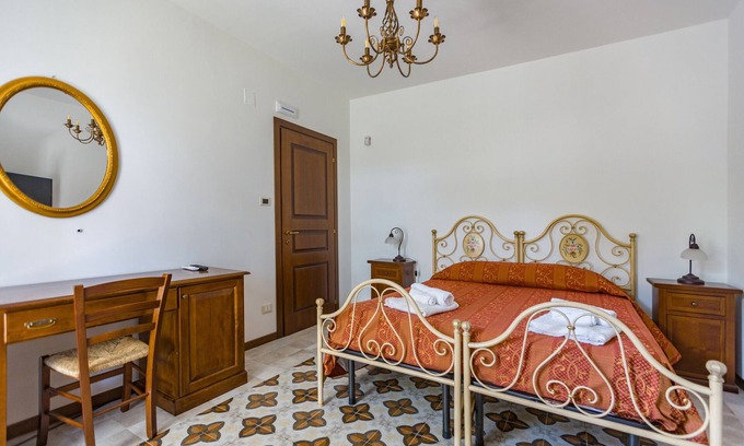 Sant'Angelo di Brolo Apartamento | Habitación 'Ghiro' con vistas a la montaña, Wi-Fi y aire acondicionado
