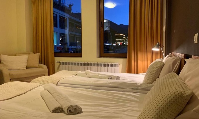 Shiligarnika Apartamento | Room in Guest Room - Granat Double Room 1- Next to Gondola Lift