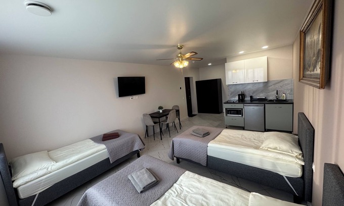 Siauliai Casa | Room-guesthouse Imperia 8
