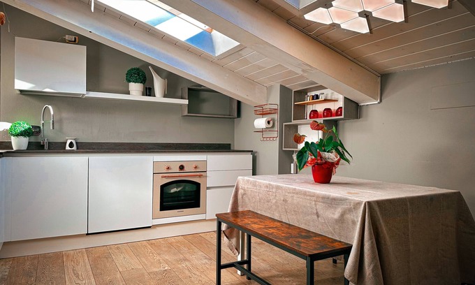 Ravenna Apartamento | Room in Apartment - The Sweet Attic of Lu in the Historic Center