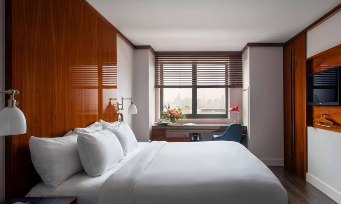 West Village Hotel | Room in Art-Industrial Hotel w/ Roof Views & Excellent SoHo Dining Options