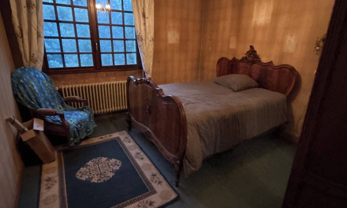 Eysines Cama Y Desayuno | Room in house