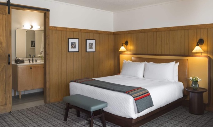 Jackson Hotel | Room in Rustic Lodge w/ All-Season Pool, Ideal for Couples in Jackson Hole