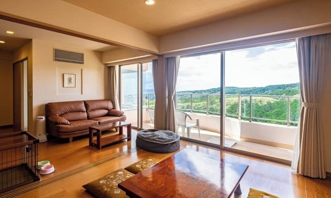 Nagaizumi Casa | Room only Dogfriendly Executive Suite 72mVS / Suntogun Shizuoka