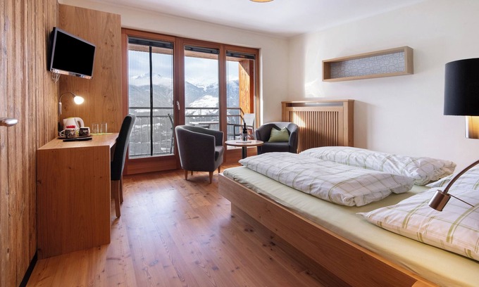 Sluderno Apartamento | Habitación 'Ortlersuite Zi 4' con vistas a la montaña, jardín compartido y balcón