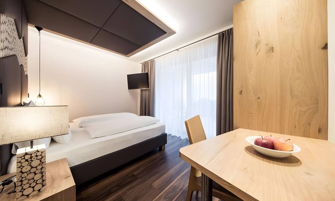 Plan Apartamento | Habitación 'Panorama - Das Gästezimmer' con vistas a la montaña, terraza compartida y Wi-Fi
