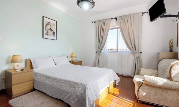 Provesende Apartamento | Habitación 'Quarto 1 - Casa Da Jesus' con vistas a la montaña, Wi-Fi y aire acondicionado.