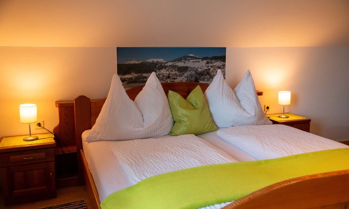 Sankt Andrae im Lungau Apartamento | Habitación 'Seifterhof - Doble' con vistas a la montaña, terraza compartida y Wi-Fi