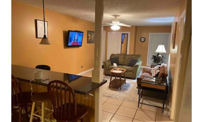 Jackson Casa | Room to Relax, spacious 1 Bedroom,Washer/Dryer,