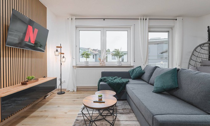 Duhren Apartamento | Roomfall Apartment Sinsheim with TG & Wi-Fi & balcony