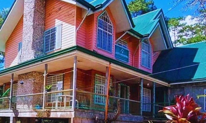 Sagada Cabina | ROOMS AT AN AMERICAN-STYLE CABIN