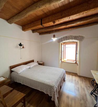 Gracisce Casa | Rooms Poli Luce - Room Jurina