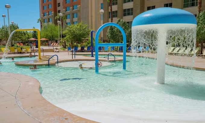Enterprise Complejo | Roomy Condo at Grandview Las Vegas Resort, 2 Bed 2 Bath + Kitchen on The Strip!