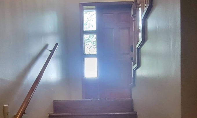 Kingsport Casa | Roomy Home