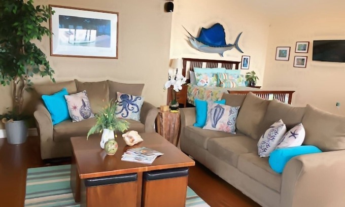 Bay Park Apartamento | Amplio, pintoresco, estudio Loft con vista a la bahía - Ubicación central de SD