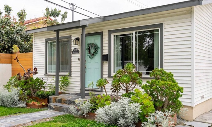 North Long Beach Casa | Rose House Hideway con bañera de hidromasaje!