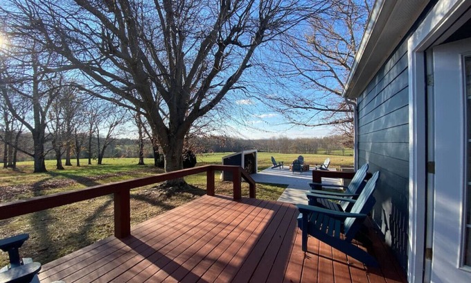 Bremo Bluff Otro | Rose Cottage at Chevy Chase Farm
