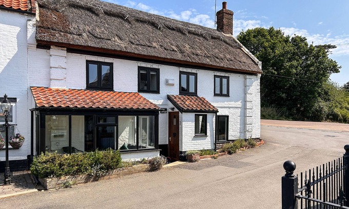 Reedham Casa | Rose Cottage - Reedham